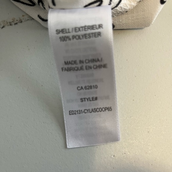 Ricki’s short sleeved top - Picture 4 of 4